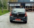 Красный Дачия Sandero StepWay, объемом двигателя 1.6 л и пробегом 140 тыс. км за 7100 $, фото 3 на Automoto.ua