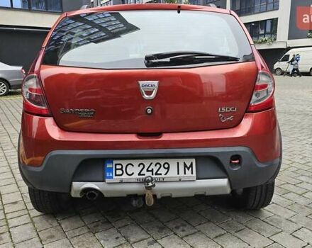 Красный Дачия Sandero StepWay, объемом двигателя 1.46 л и пробегом 191 тыс. км за 6300 $, фото 3 на Automoto.ua