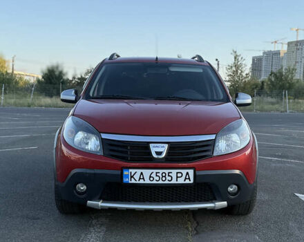 Красный Дачия Sandero StepWay, объемом двигателя 1.46 л и пробегом 228 тыс. км за 7300 $, фото 7 на Automoto.ua