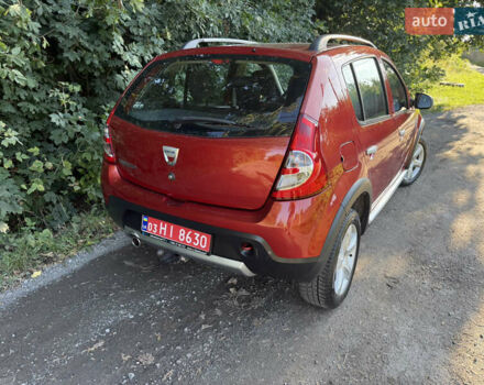 Дачия Sandero StepWay 2011 в Ровно на Automoto.ua Красный Дачия Sandero StepWay, объемом двигателя 1.6 л и пробегом 220 тыс. км за 6800 $, фото 6 на Automoto.ua