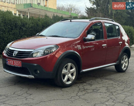 Красный Дачия Sandero StepWay, объемом двигателя 1.6 л и пробегом 135 тыс. км за 6750 $, фото 9 на Automoto.ua