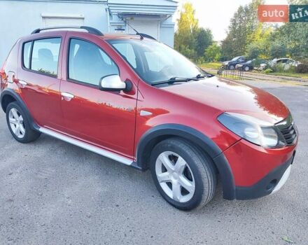 Дачия Sandero StepWay 2011 в Глухове на Automoto.ua Красный Дачия Sandero StepWay, объемом двигателя 1.6 л и пробегом 157 тыс. км за 6600 $, фото 3 на Automoto.ua