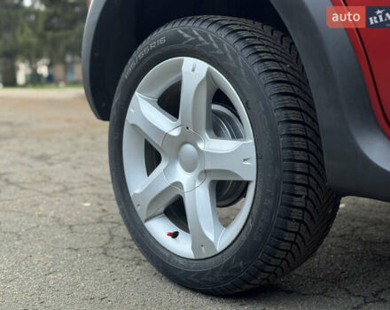Красный Дачия Sandero StepWay, объемом двигателя 1.6 л и пробегом 135 тыс. км за 6750 $, фото 25 на Automoto.ua