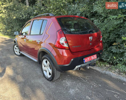 Дачия Sandero StepWay 2011 в Ровно на Automoto.ua Красный Дачия Sandero StepWay, объемом двигателя 1.6 л и пробегом 220 тыс. км за 6800 $, фото 18 на Automoto.ua