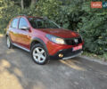 Дачия Sandero StepWay 2011 в Ровно на Automoto.ua Красный Дачия Sandero StepWay, объемом двигателя 1.6 л и пробегом 220 тыс. км за 6800 $, фото 3 на Automoto.ua
