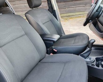 Красный Дачия Sandero StepWay, объемом двигателя 1.6 л и пробегом 157 тыс. км за 6750 $, фото 19 на Automoto.ua
