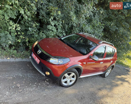Дачия Sandero StepWay 2011 в Ровно на Automoto.ua Красный Дачия Sandero StepWay, объемом двигателя 1.6 л и пробегом 220 тыс. км за 6800 $, фото 19 на Automoto.ua