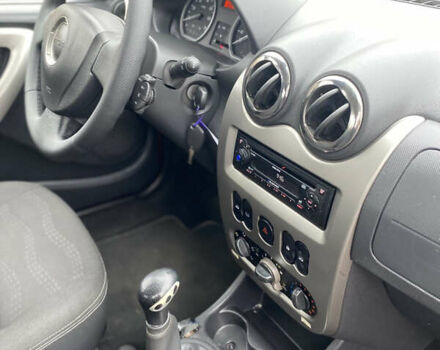 Красный Дачия Sandero StepWay, объемом двигателя 1.6 л и пробегом 179 тыс. км за 6700 $, фото 25 на Automoto.ua