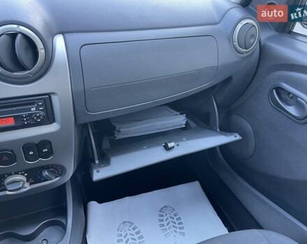 Червоний Дачія Sandero StepWay, об'ємом двигуна 1.5 л та пробігом 210 тис. км за 8200 $, фото 53 на Automoto.ua