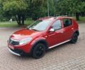 Красный Дачия Sandero StepWay, объемом двигателя 1.5 л и пробегом 208 тыс. км за 6999 $, фото 1 на Automoto.ua