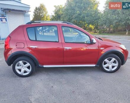 Дачия Sandero StepWay 2011 в Глухове на Automoto.ua Красный Дачия Sandero StepWay, объемом двигателя 1.6 л и пробегом 157 тыс. км за 6600 $, фото 6 на Automoto.ua