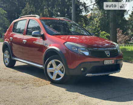 Червоний Дачія Sandero StepWay, об'ємом двигуна 1.6 л та пробігом 163 тис. км за 6850 $, фото 1 на Automoto.ua