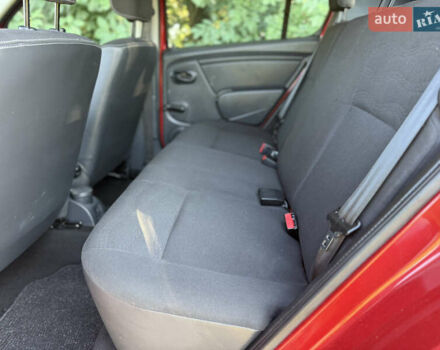 Дачия Sandero StepWay 2011 в Ровно на Automoto.ua Красный Дачия Sandero StepWay, объемом двигателя 1.6 л и пробегом 220 тыс. км за 6800 $, фото 27 на Automoto.ua