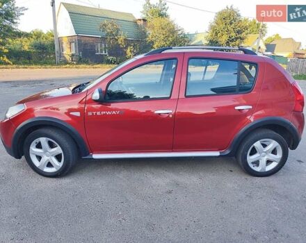 Дачия Sandero StepWay 2011 в Глухове на Automoto.ua Красный Дачия Sandero StepWay, объемом двигателя 1.6 л и пробегом 157 тыс. км за 6600 $, фото 8 на Automoto.ua