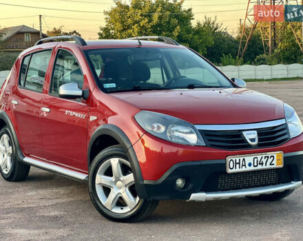 Красный Дачия Sandero StepWay, объемом двигателя 1.5 л и пробегом 150 тыс. км за 6550 $, фото 1 на Automoto.ua