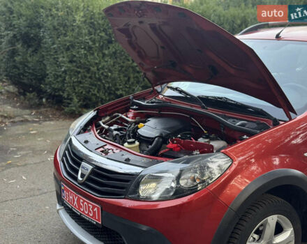 Красный Дачия Sandero StepWay, объемом двигателя 1.6 л и пробегом 135 тыс. км за 6750 $, фото 27 на Automoto.ua
