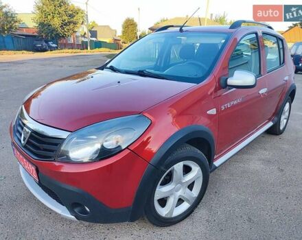 Дачия Sandero StepWay 2011 в Глухове на Automoto.ua Красный Дачия Sandero StepWay, объемом двигателя 1.6 л и пробегом 157 тыс. км за 6600 $, фото 2 на Automoto.ua