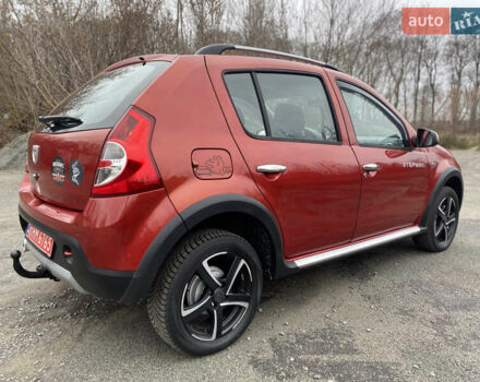 Красный Дачия Sandero StepWay, объемом двигателя 1.6 л и пробегом 179 тыс. км за 6700 $, фото 3 на Automoto.ua
