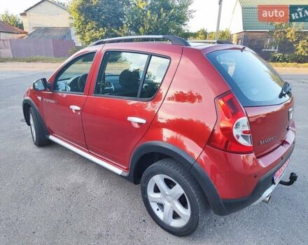 Дачия Sandero StepWay 2011 в Глухове на Automoto.ua Красный Дачия Sandero StepWay, объемом двигателя 1.6 л и пробегом 157 тыс. км за 6600 $, фото 4 на Automoto.ua