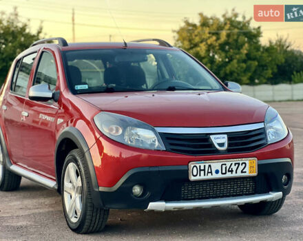 Красный Дачия Sandero StepWay, объемом двигателя 1.5 л и пробегом 150 тыс. км за 6550 $, фото 18 на Automoto.ua