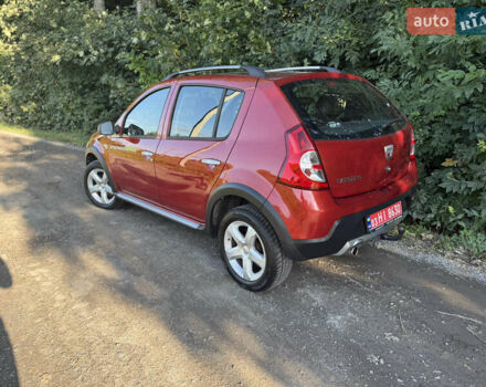 Дачия Sandero StepWay 2011 в Ровно на Automoto.ua Красный Дачия Sandero StepWay, объемом двигателя 1.6 л и пробегом 220 тыс. км за 6800 $, фото 15 на Automoto.ua