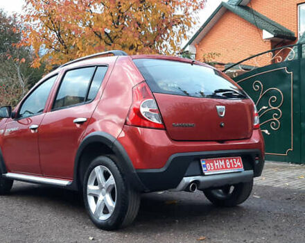 Червоний Дачія Sandero StepWay, об'ємом двигуна 1.6 л та пробігом 183 тис. км за 6850 $, фото 3 на Automoto.ua