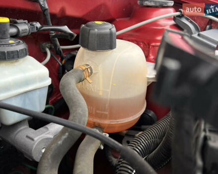 Красный Дачия Sandero StepWay, объемом двигателя 1.6 л и пробегом 139 тыс. км за 7350 $, фото 148 на Automoto.ua