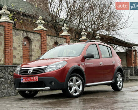 Красный Дачия Sandero StepWay, объемом двигателя 1.6 л и пробегом 163 тыс. км за 6950 $, фото 15 на Automoto.ua