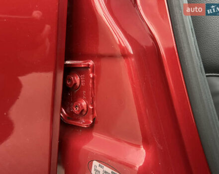 Красный Дачия Sandero StepWay, объемом двигателя 1.6 л и пробегом 139 тыс. км за 7350 $, фото 107 на Automoto.ua