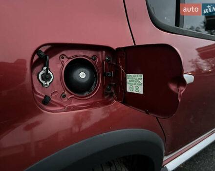 Червоний Дачія Sandero StepWay, об'ємом двигуна 1.6 л та пробігом 170 тис. км за 6799 $, фото 10 на Automoto.ua