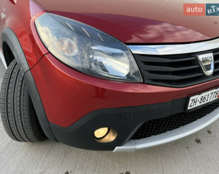 Красный Дачия Sandero StepWay, объемом двигателя 1.6 л и пробегом 139 тыс. км за 7350 $, фото 21 на Automoto.ua