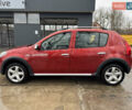 Красный Дачия Sandero StepWay, объемом двигателя 1.6 л и пробегом 185 тыс. км за 7350 $, фото 1 на Automoto.ua