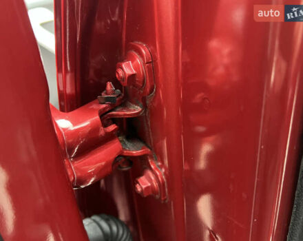 Красный Дачия Sandero StepWay, объемом двигателя 1.6 л и пробегом 139 тыс. км за 7350 $, фото 111 на Automoto.ua