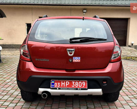 Красный Дачия Sandero StepWay, объемом двигателя 1.6 л и пробегом 115 тыс. км за 7599 $, фото 12 на Automoto.ua
