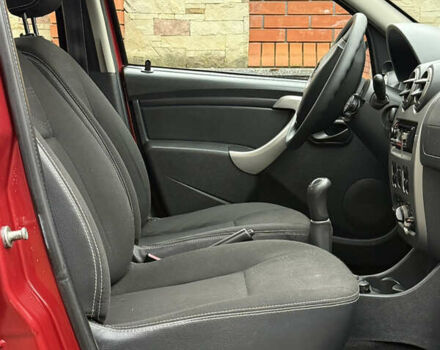 Красный Дачия Sandero StepWay, объемом двигателя 1.6 л и пробегом 163 тыс. км за 6950 $, фото 45 на Automoto.ua