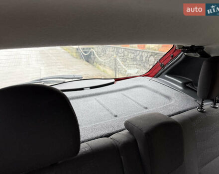 Красный Дачия Sandero StepWay, объемом двигателя 1.6 л и пробегом 163 тыс. км за 6950 $, фото 60 на Automoto.ua