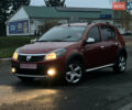 Червоний Дачія Sandero StepWay, об'ємом двигуна 1.6 л та пробігом 170 тис. км за 6799 $, фото 1 на Automoto.ua