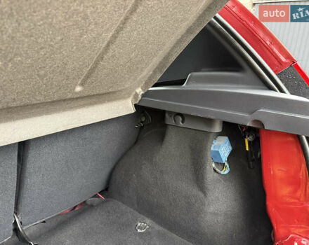 Красный Дачия Sandero StepWay, объемом двигателя 1.6 л и пробегом 163 тыс. км за 6950 $, фото 57 на Automoto.ua