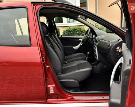 Красный Дачия Sandero StepWay, объемом двигателя 1.6 л и пробегом 115 тыс. км за 7599 $, фото 42 на Automoto.ua