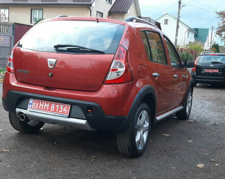 Красный Дачия Sandero StepWay, объемом двигателя 1.6 л и пробегом 183 тыс. км за 6850 $, фото 12 на Automoto.ua