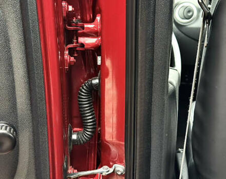 Красный Дачия Sandero StepWay, объемом двигателя 1.6 л и пробегом 115 тыс. км за 7599 $, фото 70 на Automoto.ua