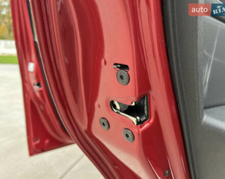 Красный Дачия Sandero StepWay, объемом двигателя 1.6 л и пробегом 139 тыс. км за 7350 $, фото 124 на Automoto.ua