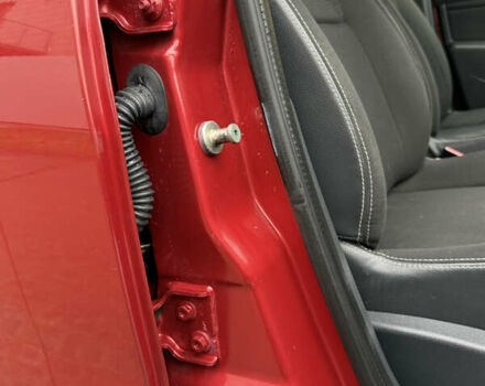 Красный Дачия Sandero StepWay, объемом двигателя 1.6 л и пробегом 163 тыс. км за 6950 $, фото 90 на Automoto.ua