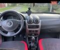 Красный Дачия Sandero StepWay, объемом двигателя 1.6 л и пробегом 135 тыс. км за 7200 $, фото 3 на Automoto.ua