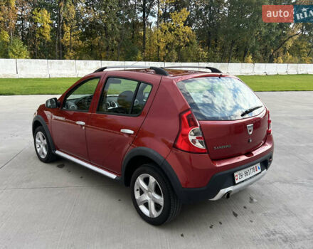 Красный Дачия Sandero StepWay, объемом двигателя 1.6 л и пробегом 139 тыс. км за 7350 $, фото 8 на Automoto.ua