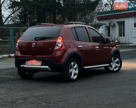 Червоний Дачія Sandero StepWay, об'ємом двигуна 1.6 л та пробігом 170 тис. км за 6799 $, фото 3 на Automoto.ua
