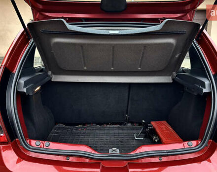 Красный Дачия Sandero StepWay, объемом двигателя 1.6 л и пробегом 115 тыс. км за 7599 $, фото 17 на Automoto.ua