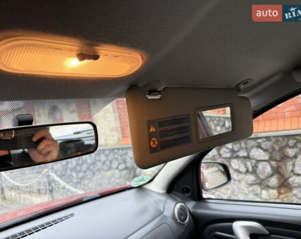 Красный Дачия Sandero StepWay, объемом двигателя 1.6 л и пробегом 163 тыс. км за 6950 $, фото 102 на Automoto.ua