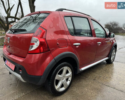 Красный Дачия Sandero StepWay, объемом двигателя 1.6 л и пробегом 185 тыс. км за 7350 $, фото 7 на Automoto.ua
