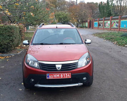 Красный Дачия Sandero StepWay, объемом двигателя 1.6 л и пробегом 183 тыс. км за 6850 $, фото 6 на Automoto.ua